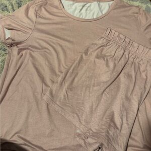 Pink pajama shirt and short set #pink #pajamas #cute #soft